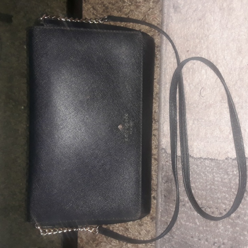 Kate Spade Vintage Chain Crossbody Black w Pink interior